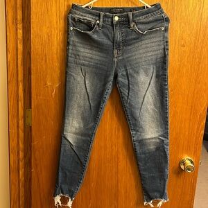 Women’s Lucky Brand mid rise skinny AVA size 10-ankle